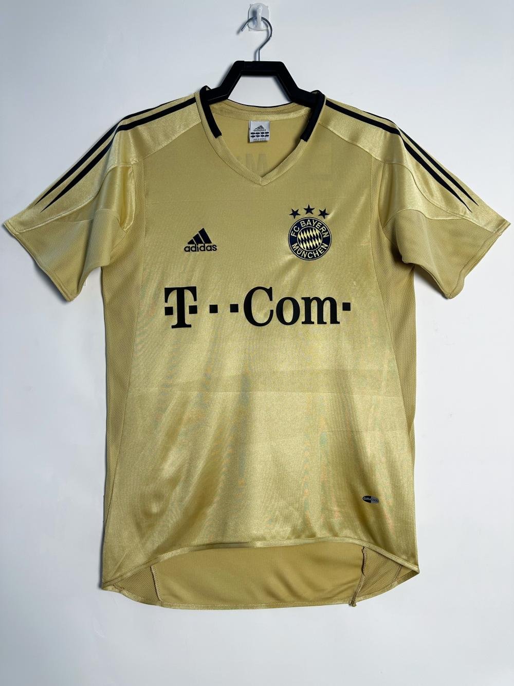 2003/2004 Retro Bayern Munich Away Football Jersey