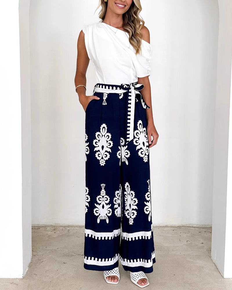 Printed Belt Wide-Leg Pants