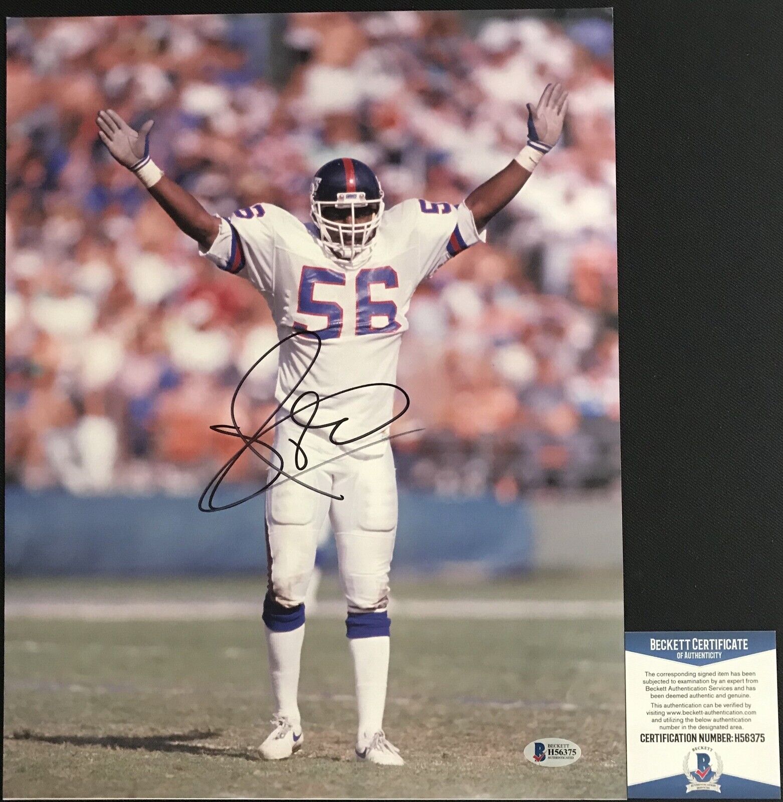 THE GOAT!!! Lawrence Taylor Signed NEW YORK GIANTS 11x14 Photo Poster painting #1 Beckett BAS