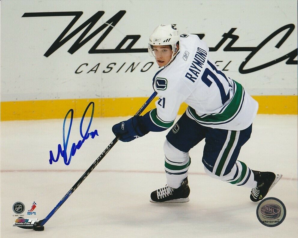 MASON RAYMOND SIGNED VANCOUVER CANUCKS 8x10 Photo Poster painting #1 Autograph