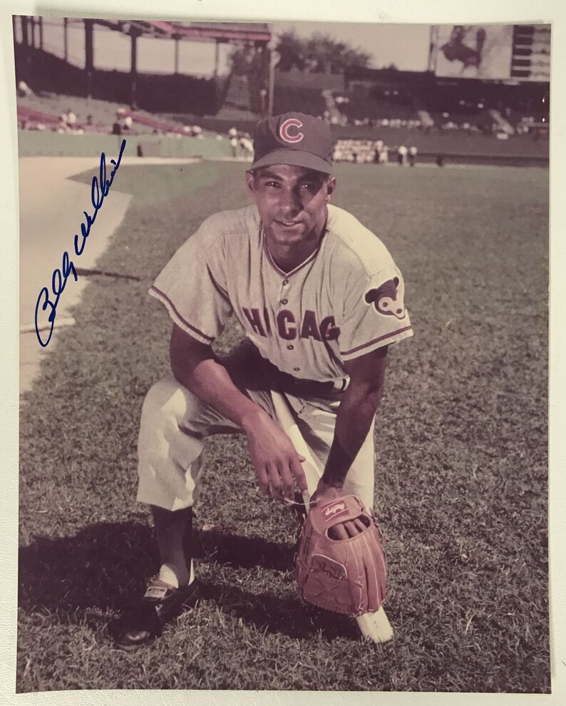 Billy Williams Signed Autographed Glossy 8x10 Photo Poster painting Chicago Cubs - COA Matching Holograms