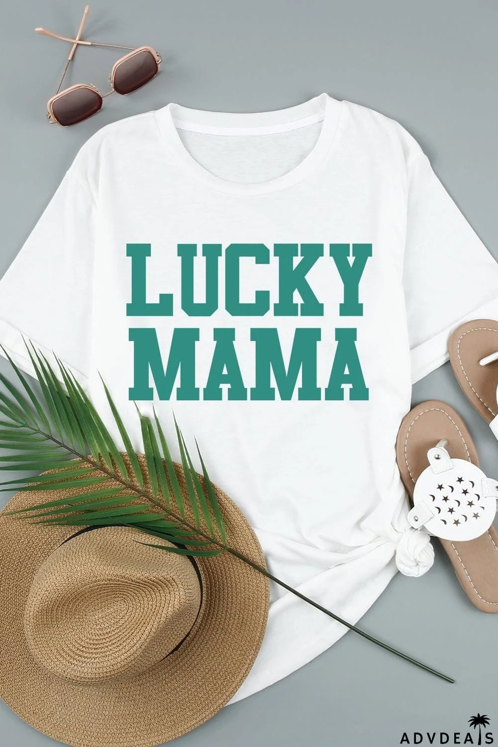 LUCKY MAMA Graphic Round Neck Tee