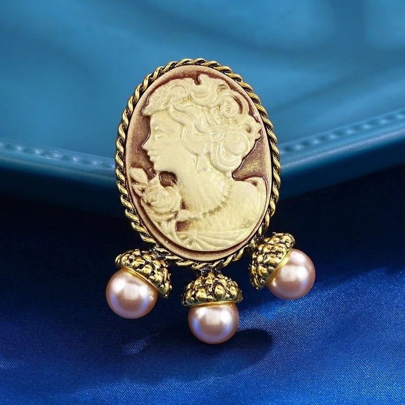 Retro Pin Portrait Alloy Plating Rhinestones Women’S Brooches