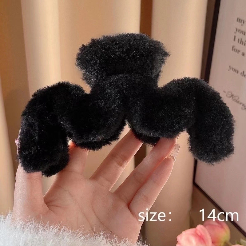 Women’s Minimalist Solid Color Plush Hair Claws