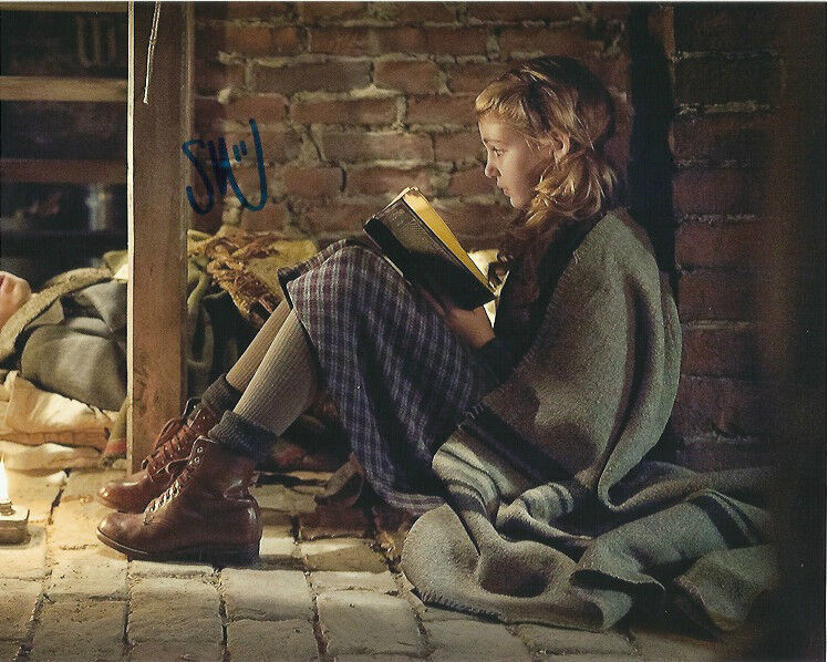 Sophie Nelisse Book Thief Autographed Signed 8x10 Photo Poster painting COA