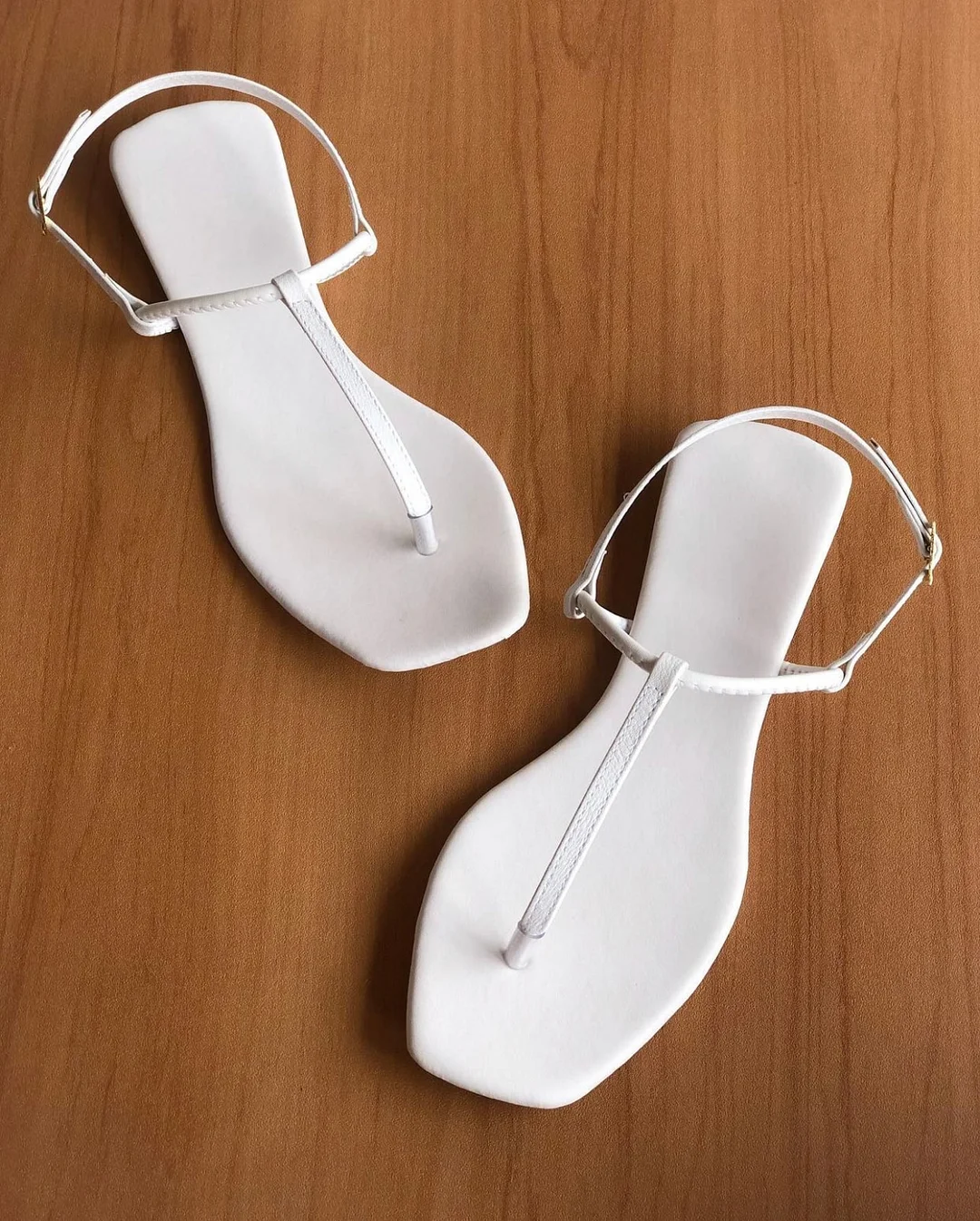 Tanguoant Flat Women's Beach Sandals Flip Flops Summer T-strap Soft Women Sandals Ankle Strap Seaside Holiday Sandals for Girls