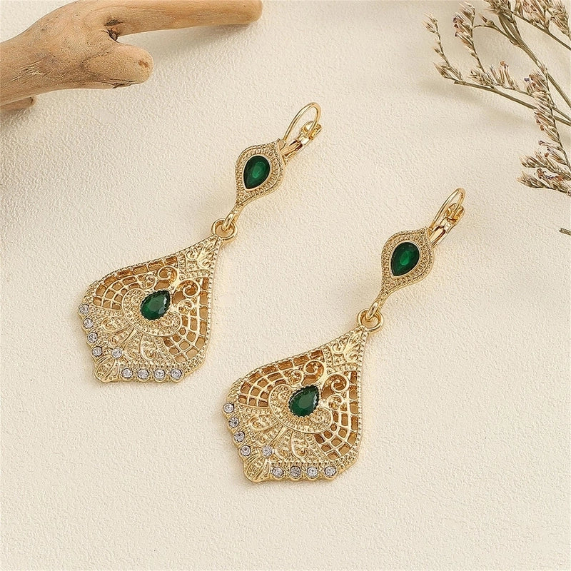 1 Pair Elegant Vintage Style Lady Geometric Inlay Zinc Alloy Zirconia 18K Gold Plated Drop Earrings