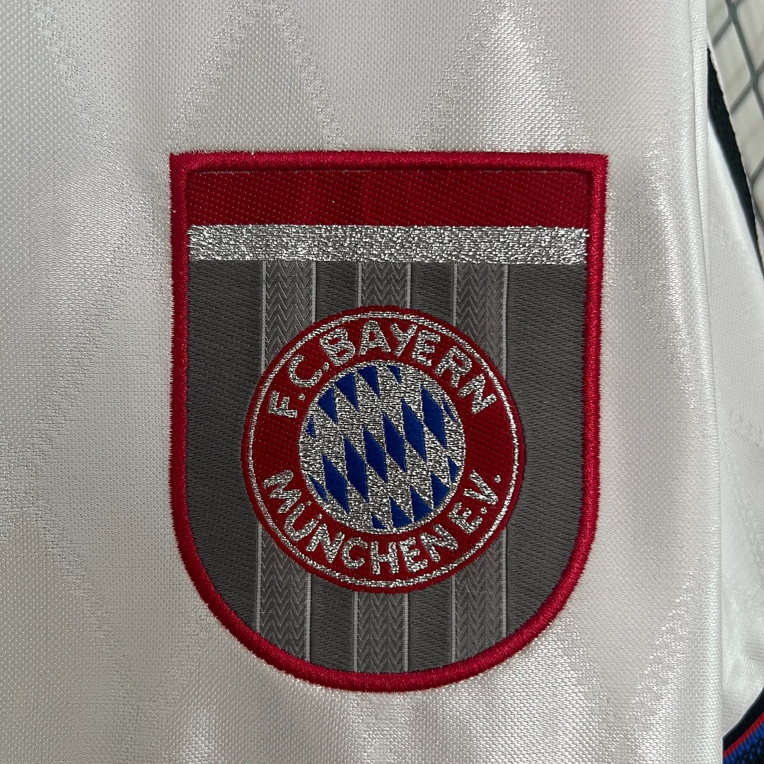 Retro Bayern Munich 1996/1998 Away Football Shirt Thai Quality