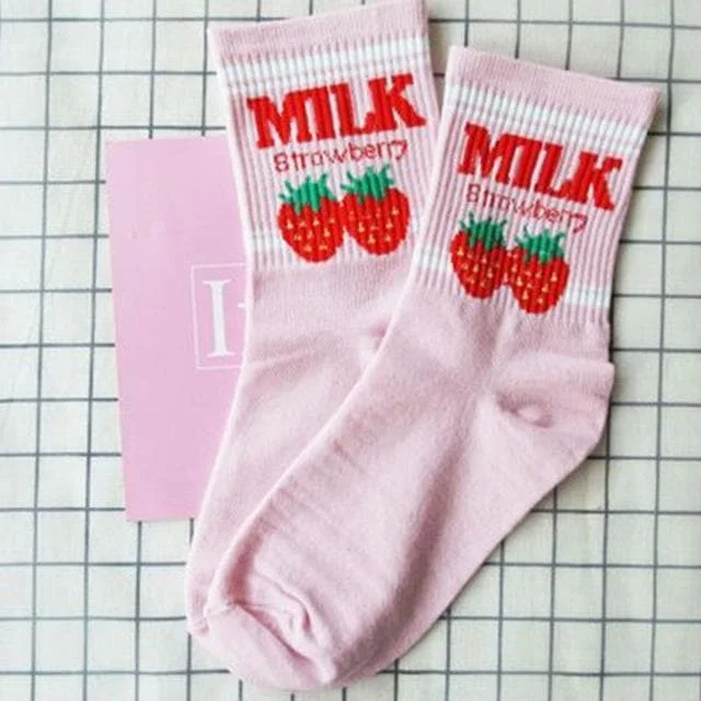 Cute Strawberry Milk Socks SP14821