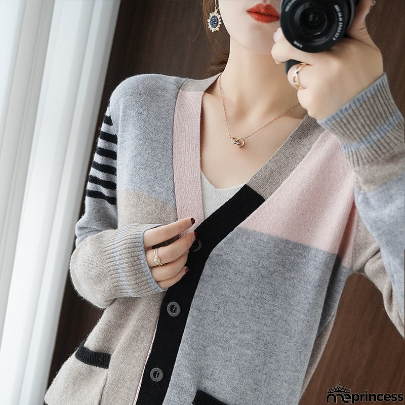 Stylish and Elegant Cardigan
