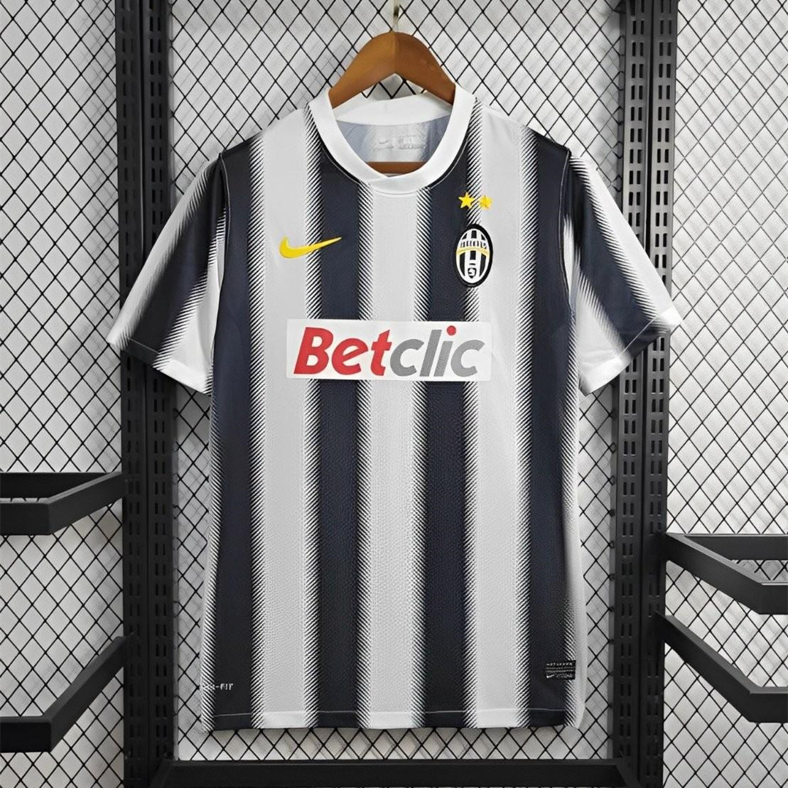 Retro Juventus 2011-12 Home Stadium Jersey