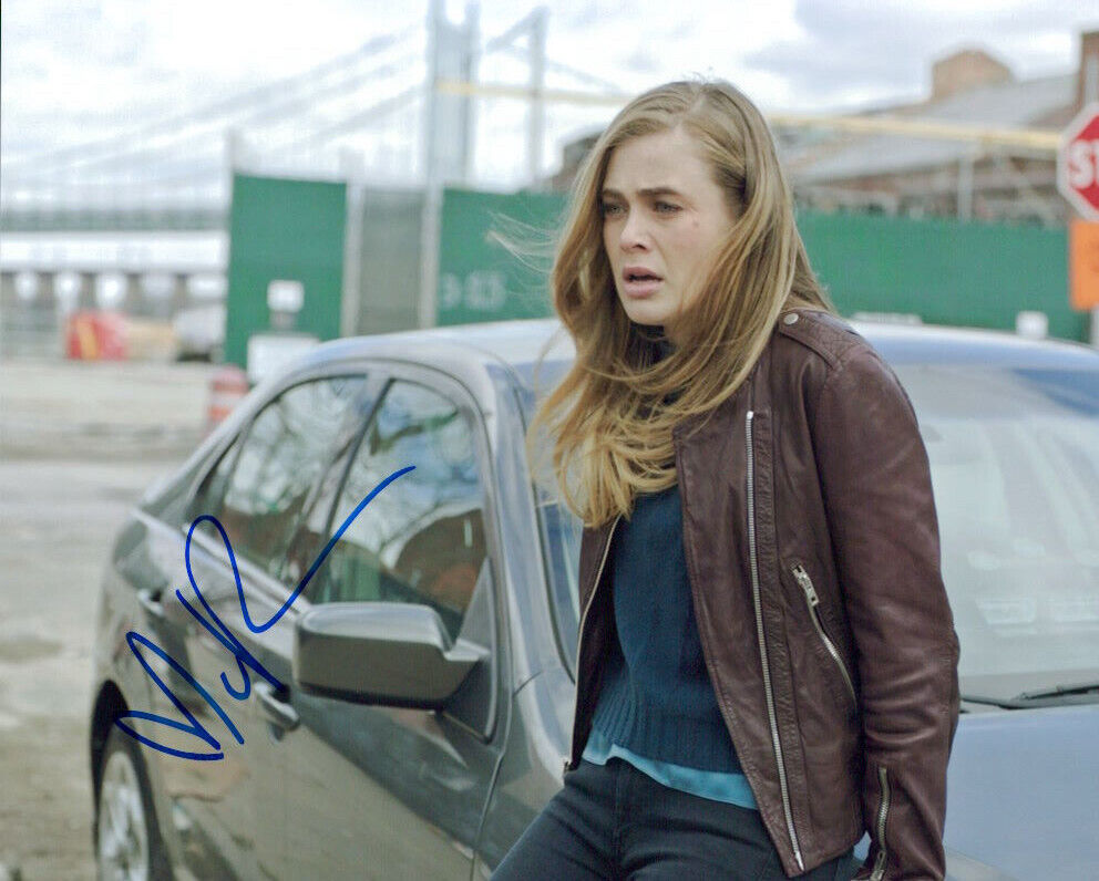 Melissa Roxburgh (Manifest) signed authentic 8x10 Photo Poster painting COA