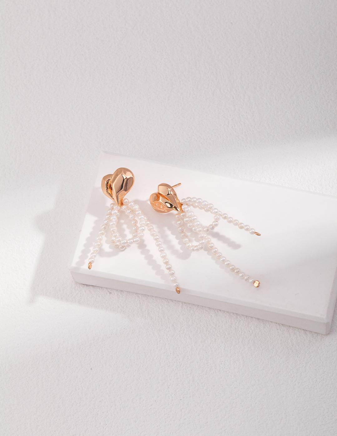 Glimmer of Wishes Earrings 