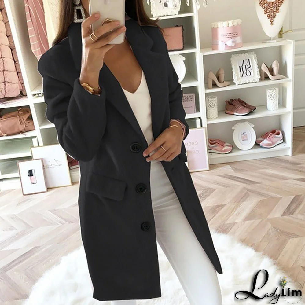 Fashionable and Minimalist winter Jacket
