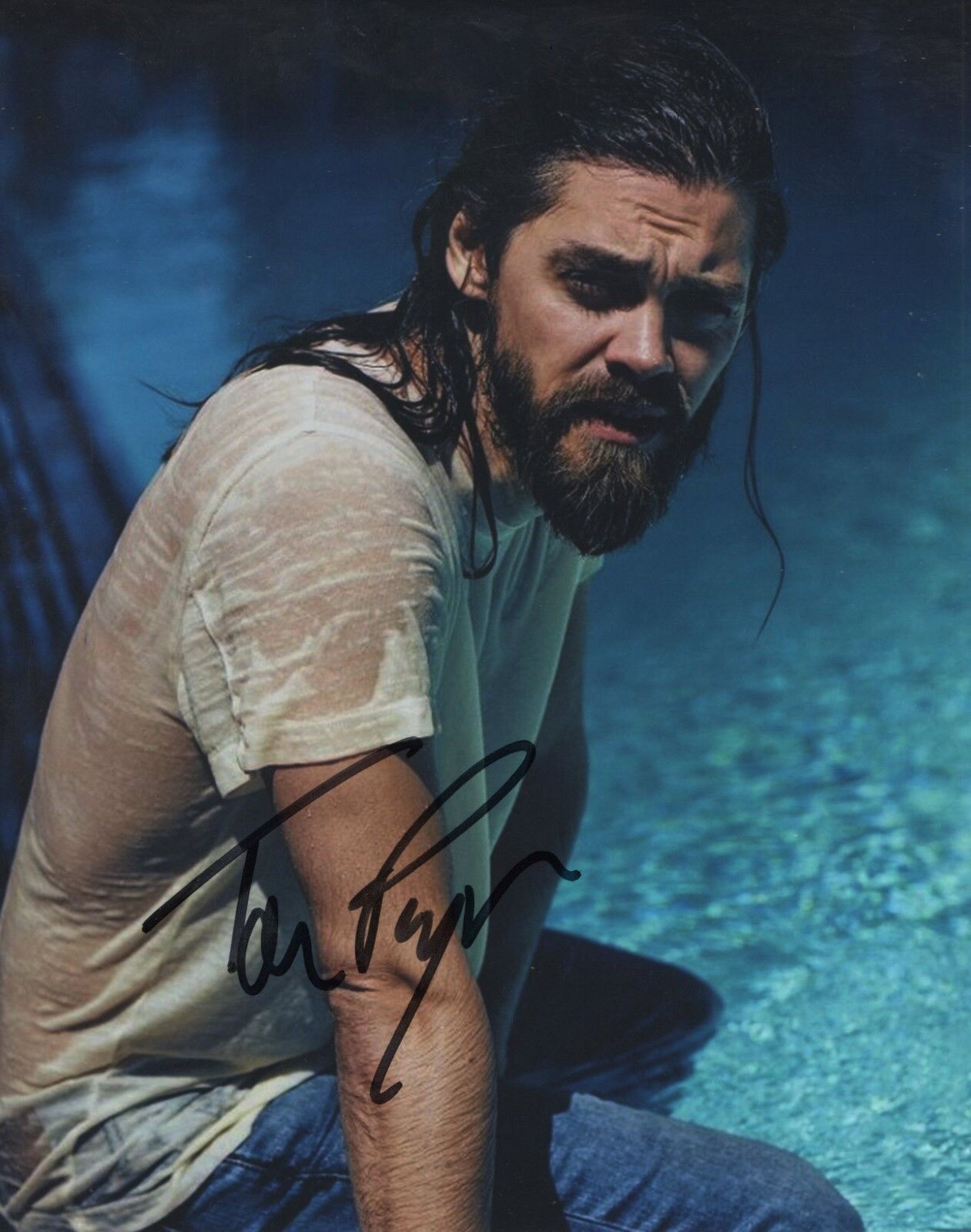 Tom Payne Wet T-Shirt Actor Hand Signed 8x10 Photo Poster painting Autographed COA 02