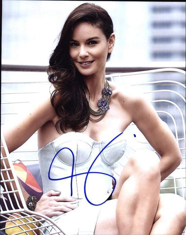 Sarah Wayne-Callies authentic signed celebrity 8x10 Photo Poster painting W/Cert Autograph 662