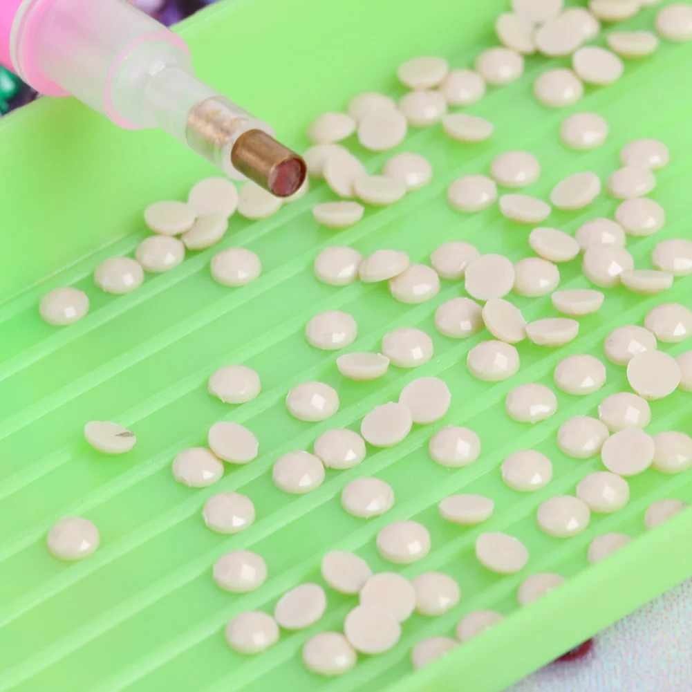 Round Drill Diamond Rhinestone(DMC 822)