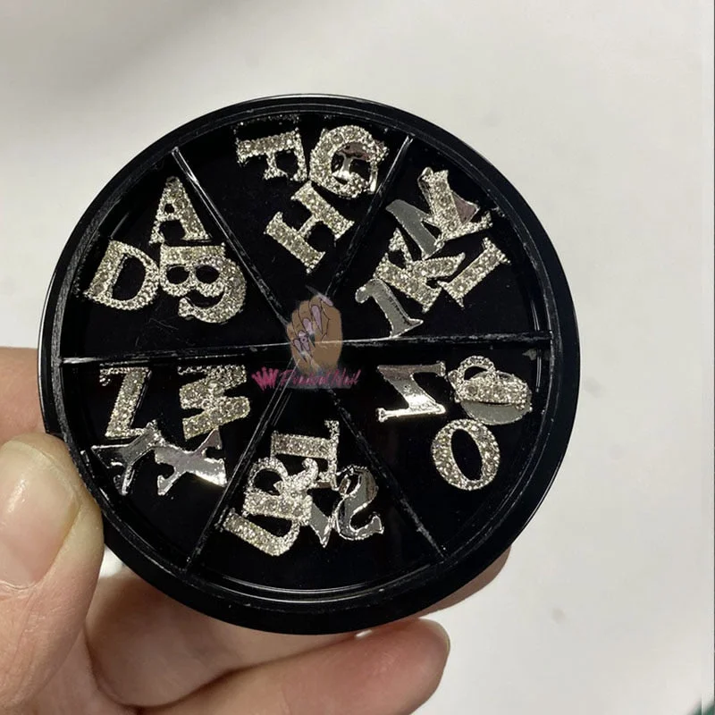 26pcs 3D Nail Art Gold Alphabet Letter Rhinestones Alloy Nail Charms Acrylic Tips Decoration-Nail Inspo