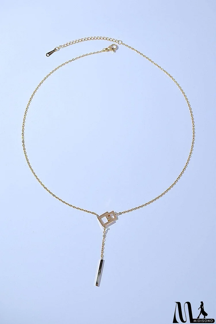 Geometric Pendant Lobster Clasp Chain Necklace