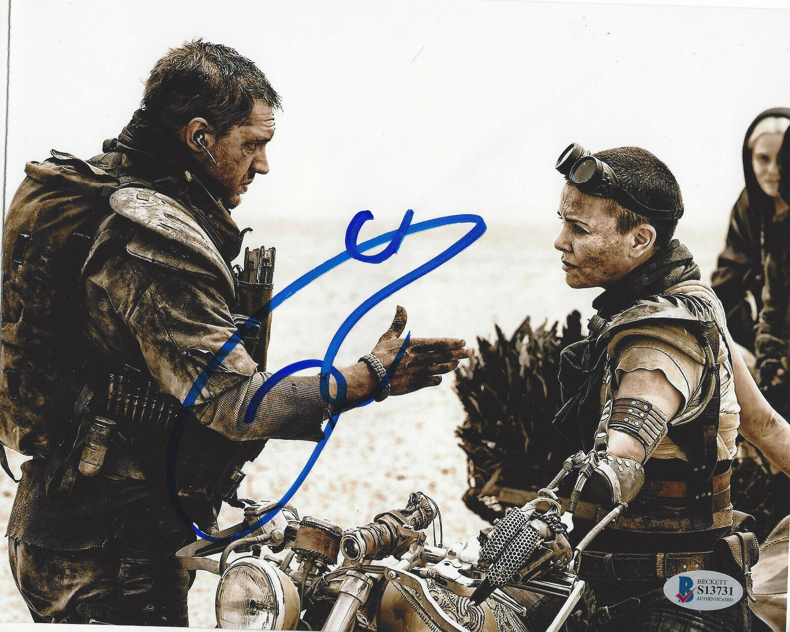 TOM HARDY SIGNED AUTHENTIC 'MAD MAX: FURY ROAD' 8x10 Photo Poster painting 4 BECKETT COA BAS