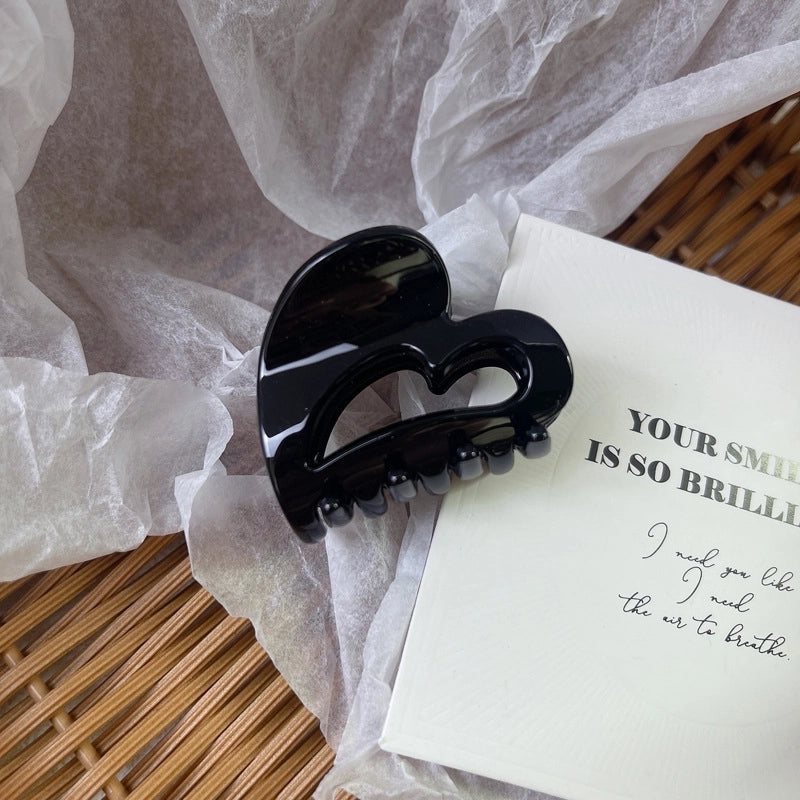 Women’s Casual Streetwear Heart Shape Arylic Handmade Hair Claws