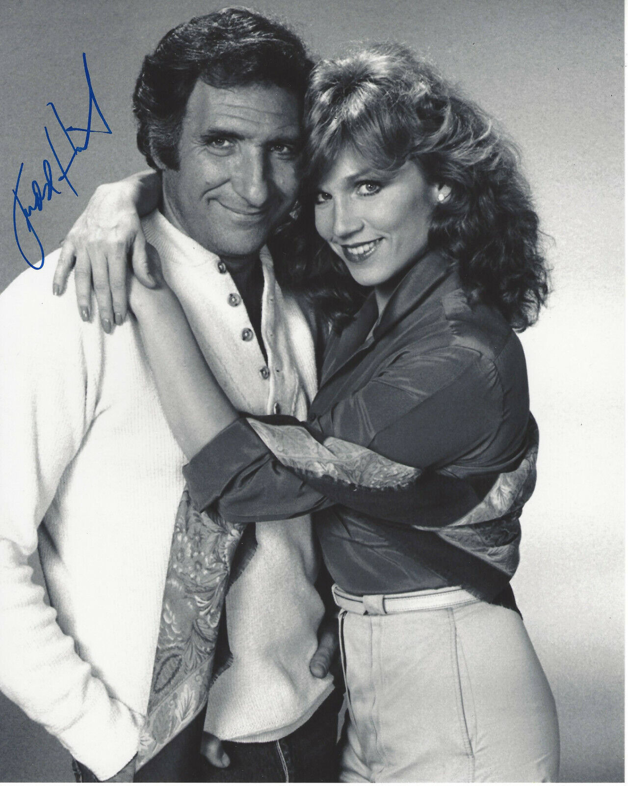 JUDD HIRSCH SIGNED AUTHENTIC 'TAXI' 8X10 Photo Poster painting C w/COA TV ACTOR NUMB3RS