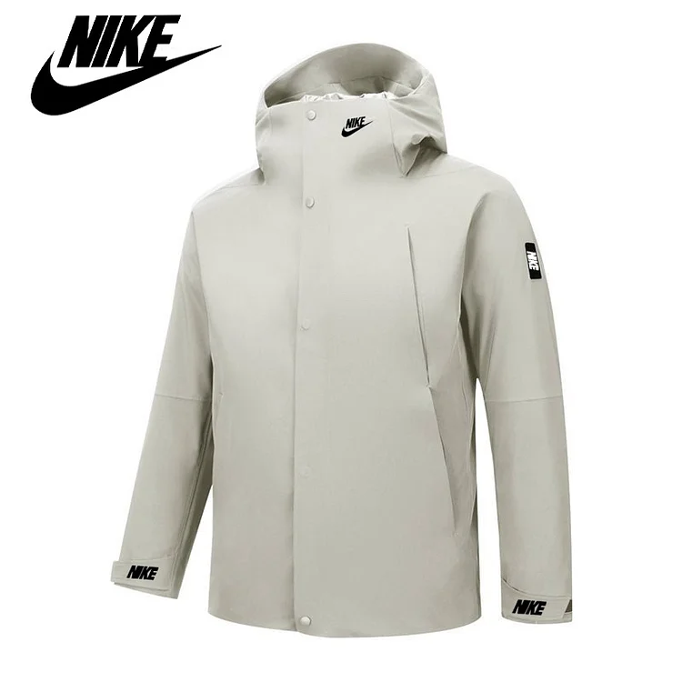 NIKE - najnowsza kurtka outdoorowa typu „trzy w jednym” odporna na oleje, brud i wodę.