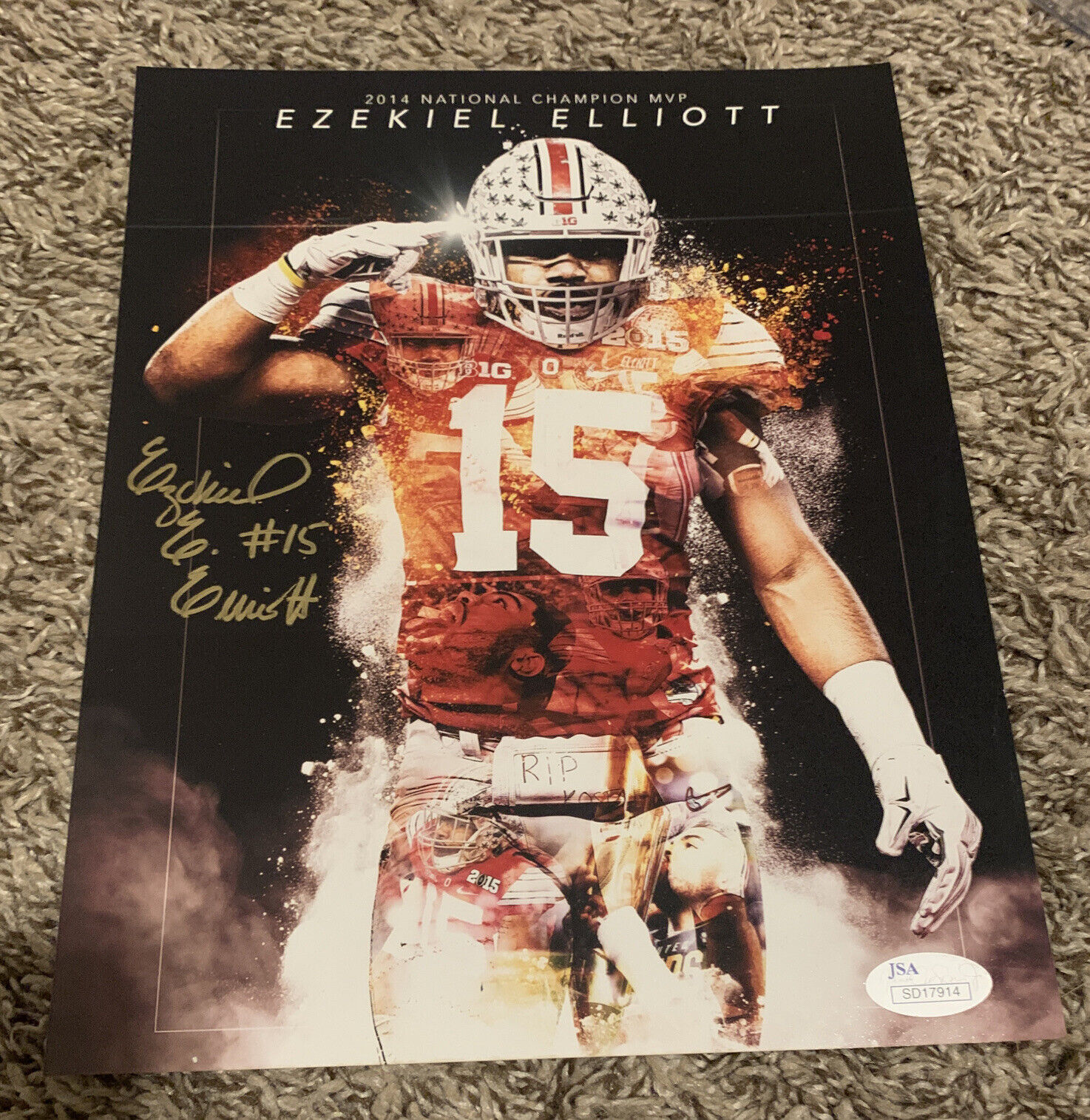 Ezekiel Elliott Ohio State Signed 8 X 10 Photo Poster painting 2014 NATIONAL CHAMPS JSA STICKER