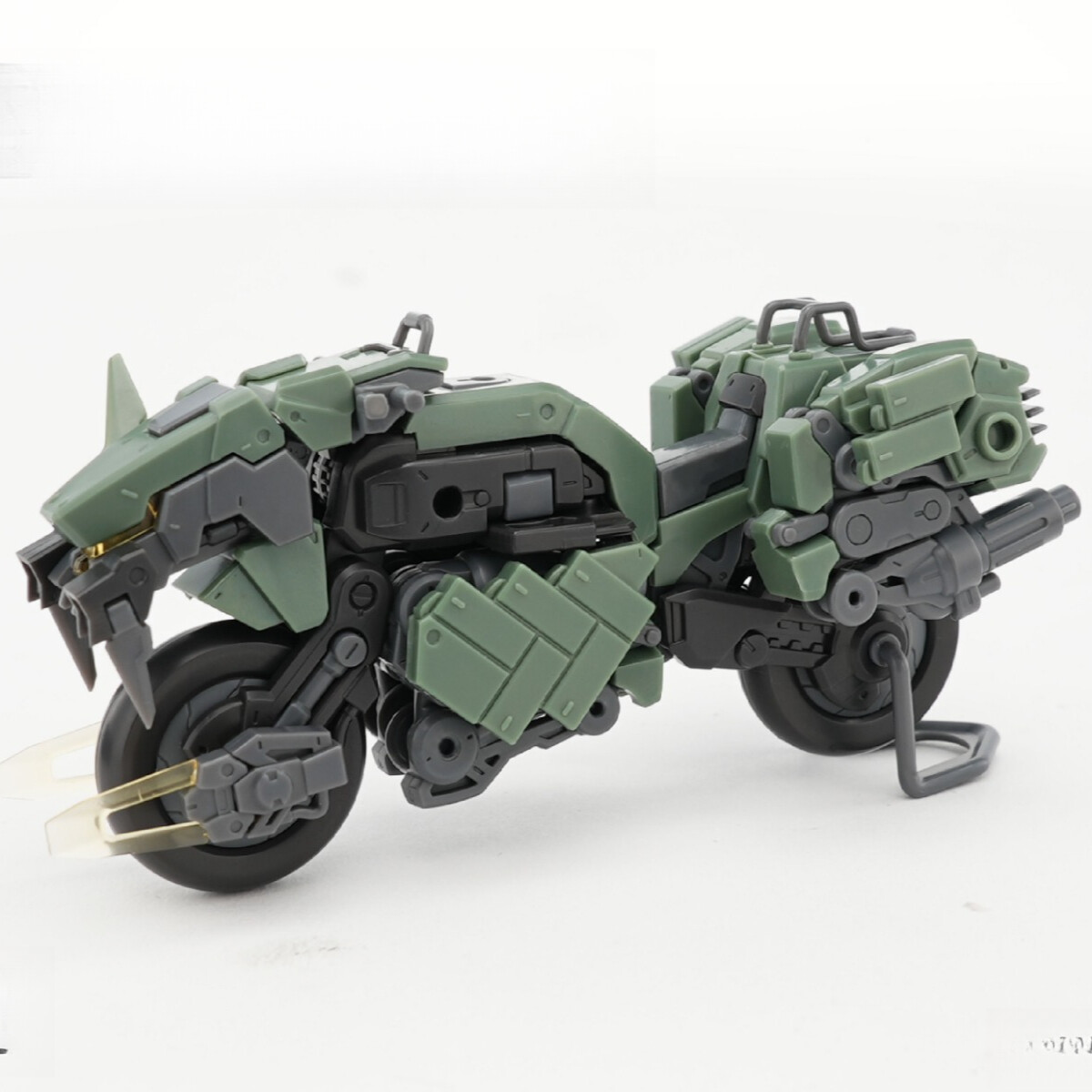 FIFTYSEVEN No.57 HUNTING FANG MANHUNTER Assemble Model motorcycle action figure