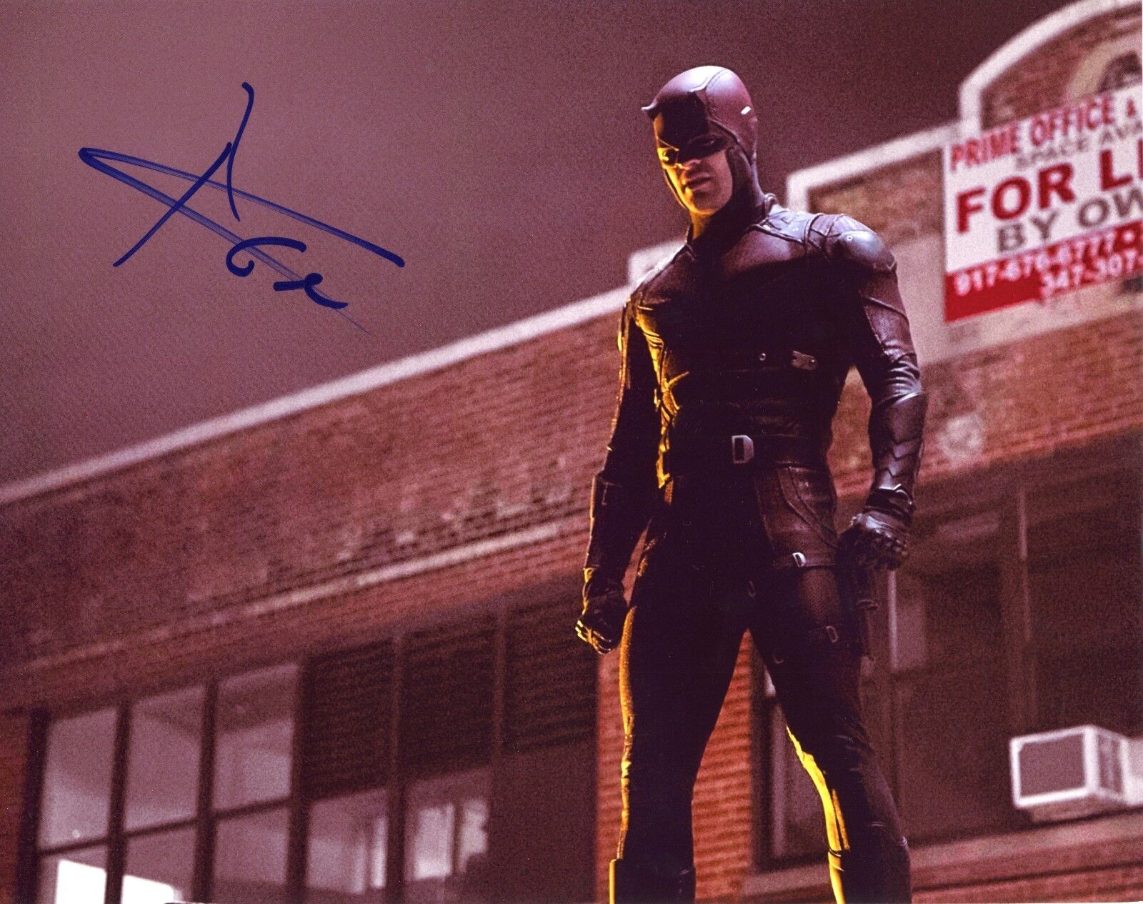 ~~ CHARLIE COX Authentic Hand-Signed DAREDEVIL