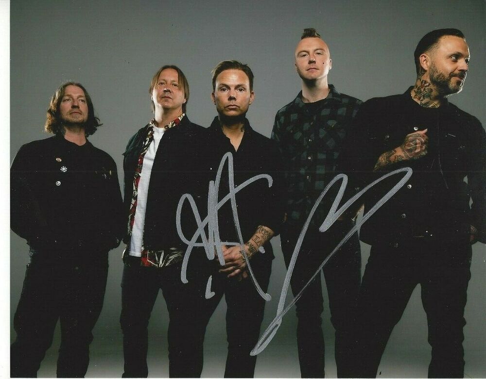 Blue October Autographed 8x10 Justin Furstenfeld Noveskey  C465