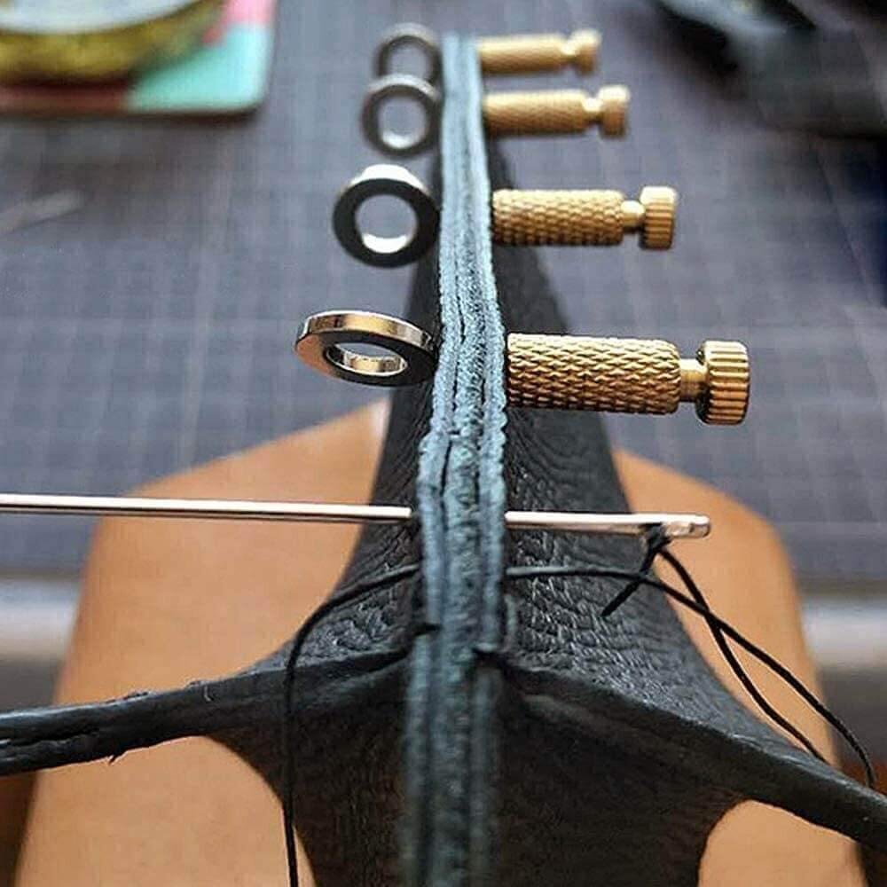 Hugoiio™ Leather Suture Positioning Needle