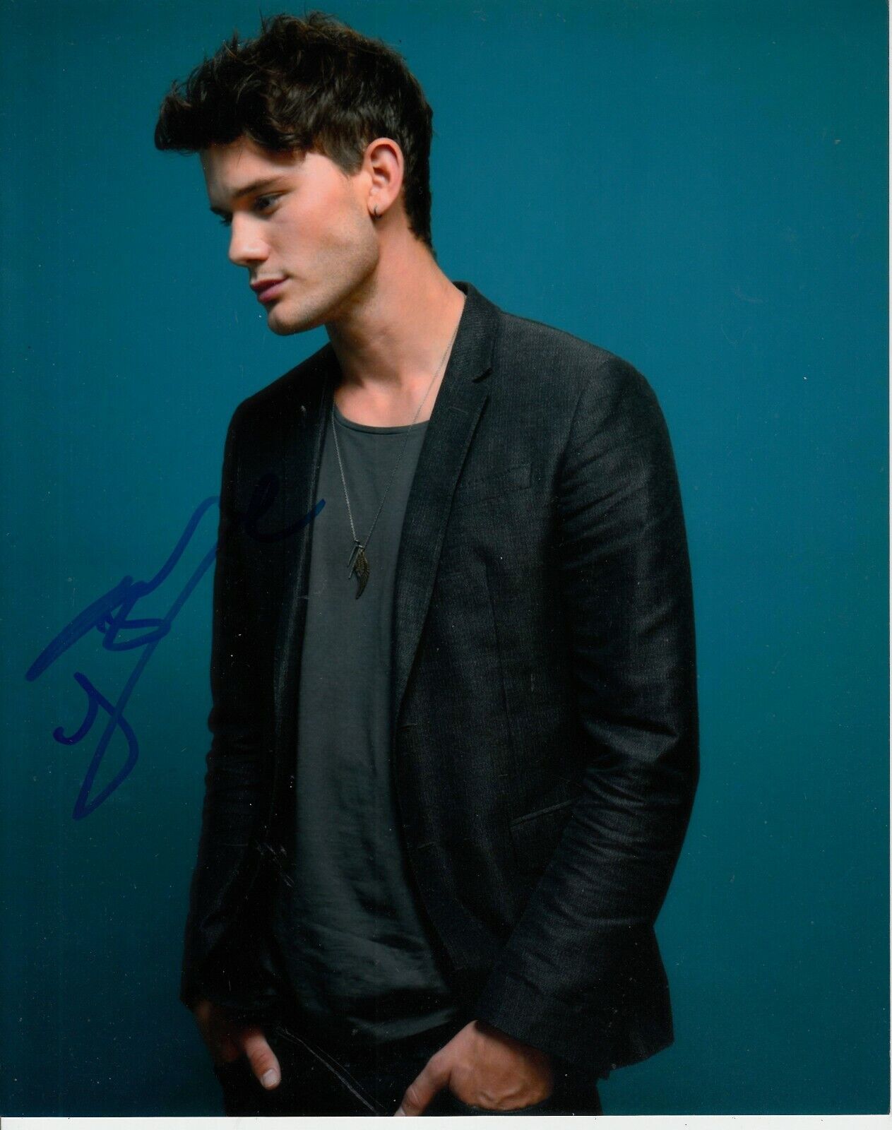 JEREMY IRVINE SIGNED COOL Photo Poster painting UACC REG 242