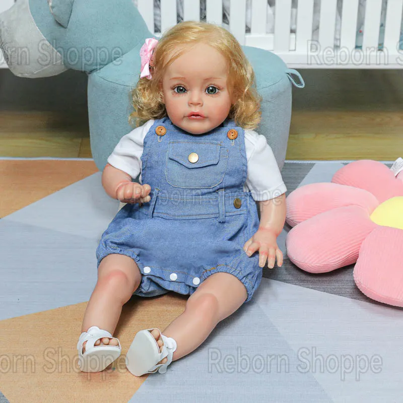 22" Abigail Smiling Girl