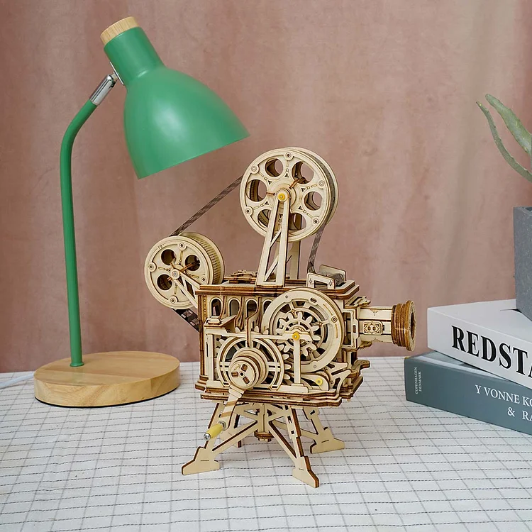 Puzzle 3D bois  Projecteur Cinéma - Golemites - Rokr