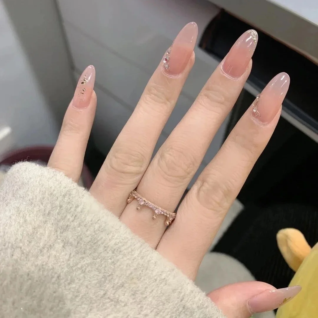 24Pcs/box Full Cover Short round press on nails Pink Dripping Shape Heart Bride nail tips Wearable Fake Nail with Glue for girls-Nail Inspo