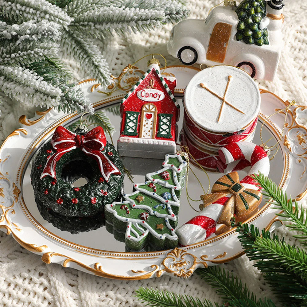 Christmas plastic painted three-dimensional pattern pendant holiday ornaments
