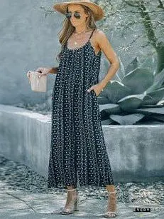 Chic V-neck Short-sleeved Jumpsuit
