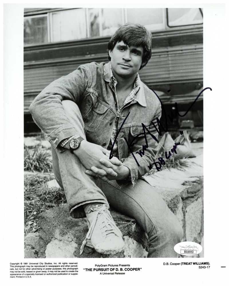 Treat Williams Autographed 8x10 Photo Poster painting Pursuit of D.B. Cooper Signed  Z1