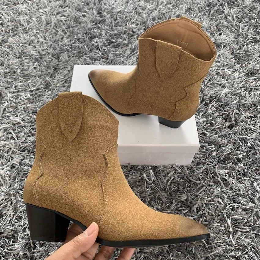 Pointy toe Chunky Heels Ankle Boots for Women Black Leather Short Chelsea Boots Autumn Winter Shoes Woman botas cowboy mujer