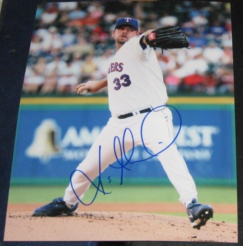 Kevin Millwood Texas Rangers SIGNED 8x10 Photo Poster painting COA Autographed Baseball MLB