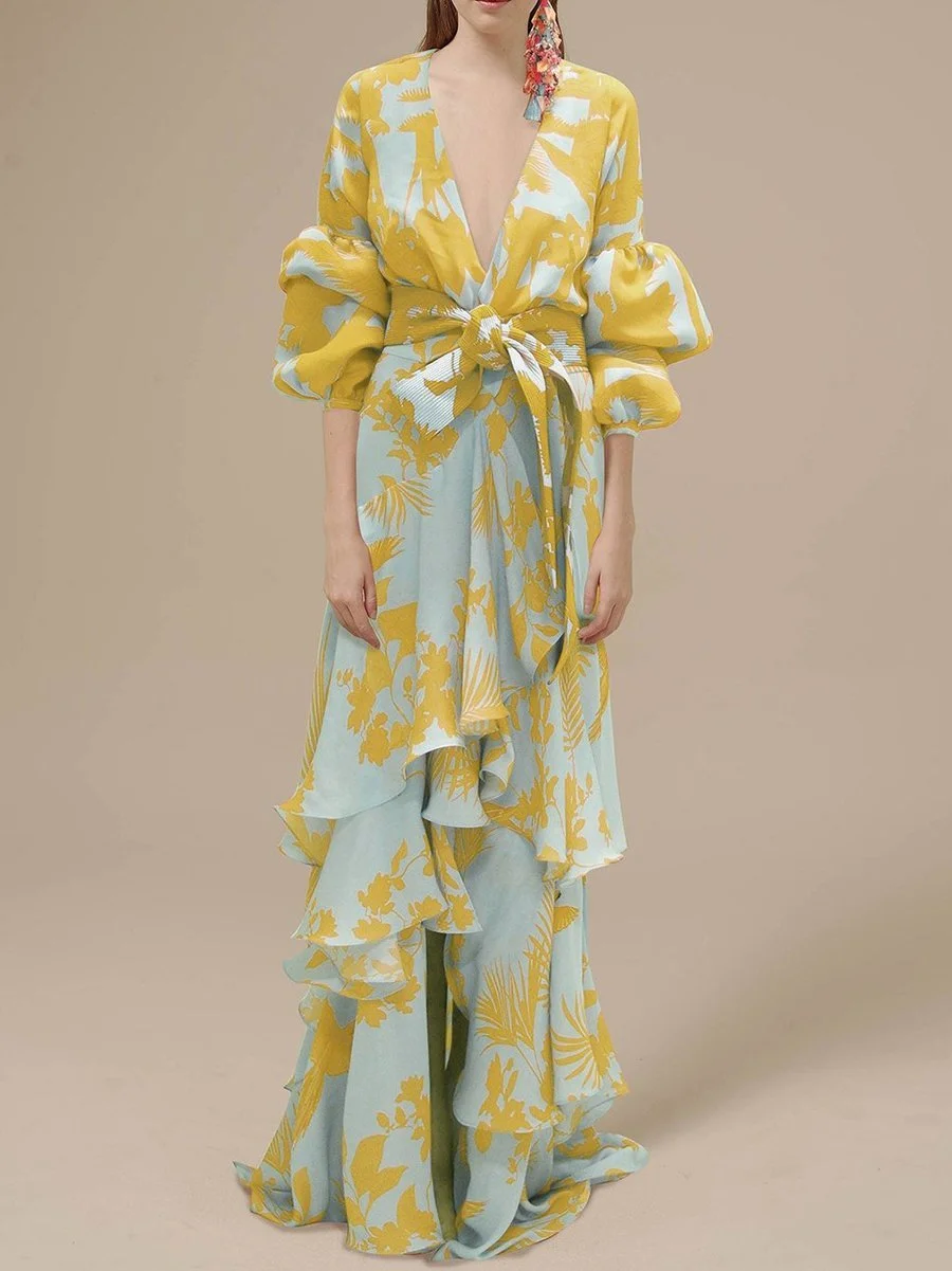 Stylish deep V-neck printed maxi dress