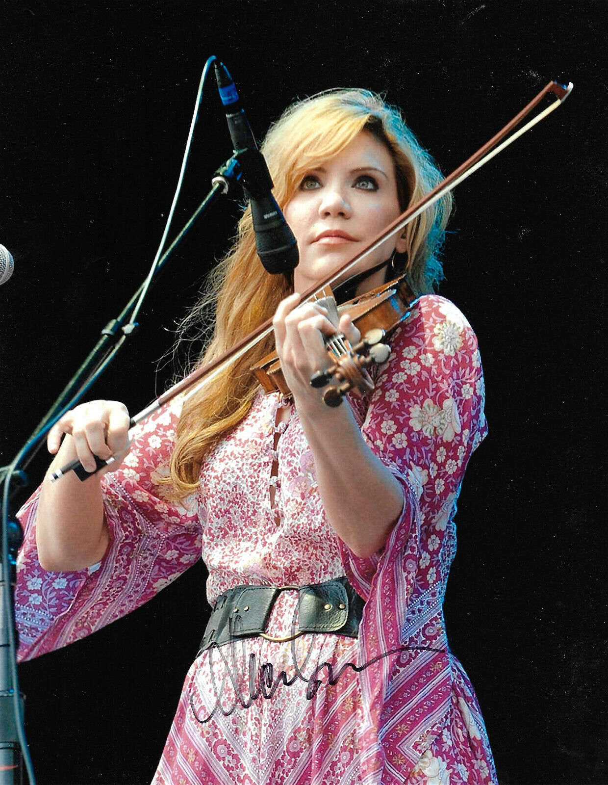 Alison Krauss signed 8x10 inch Photo Poster painting autograph