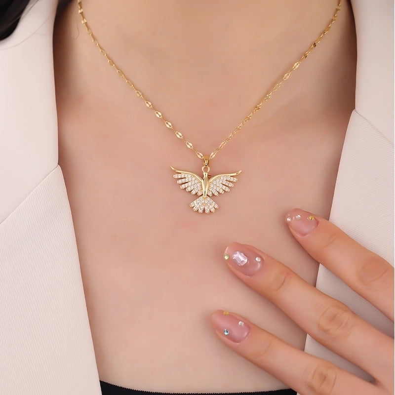 Elegant Bird 304 Stainless Steel Copper Inlay 18K Gold Plated Zircon Pendant Necklace