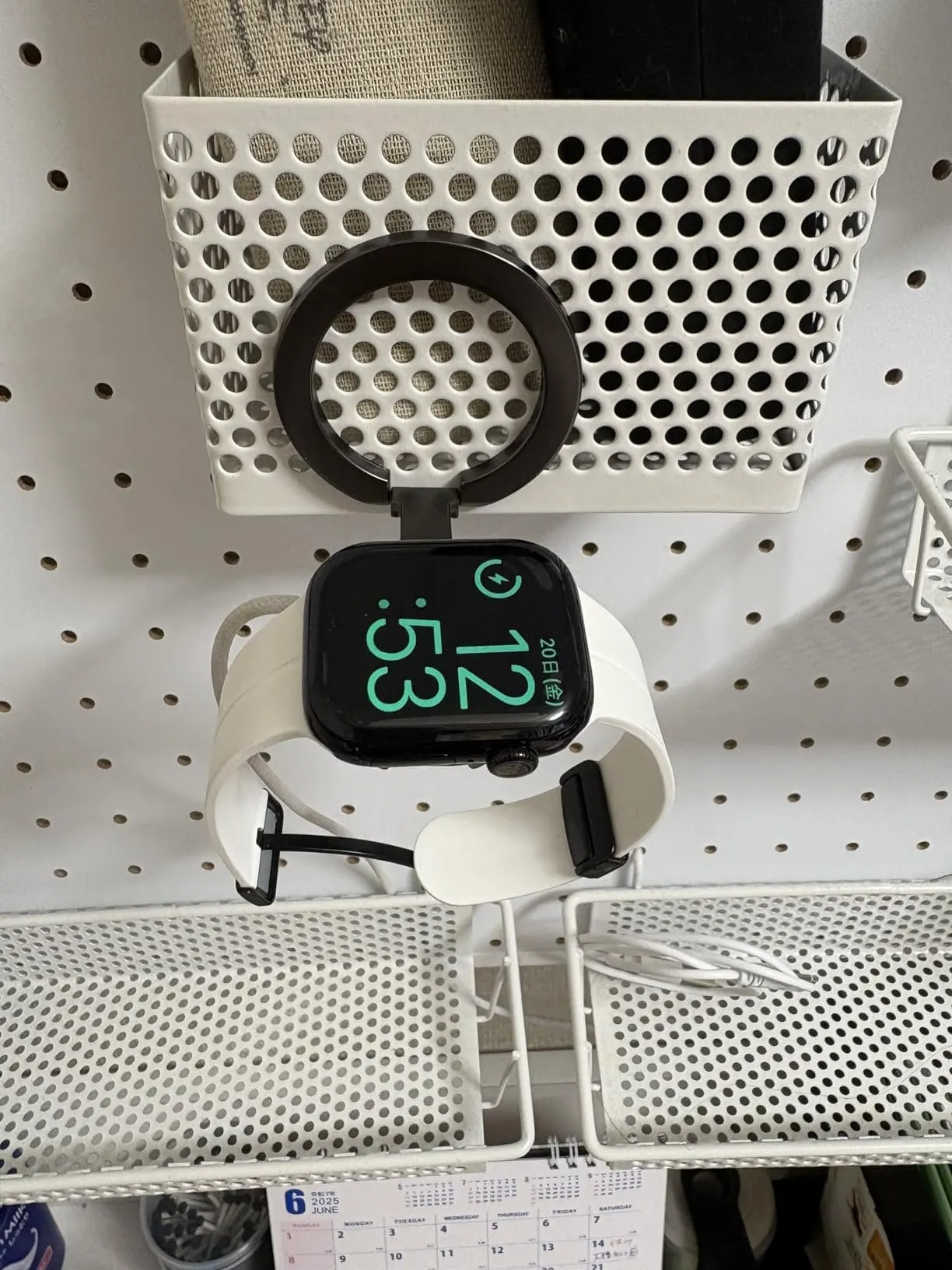 Apple Watchの充電スタンドとしても使える!