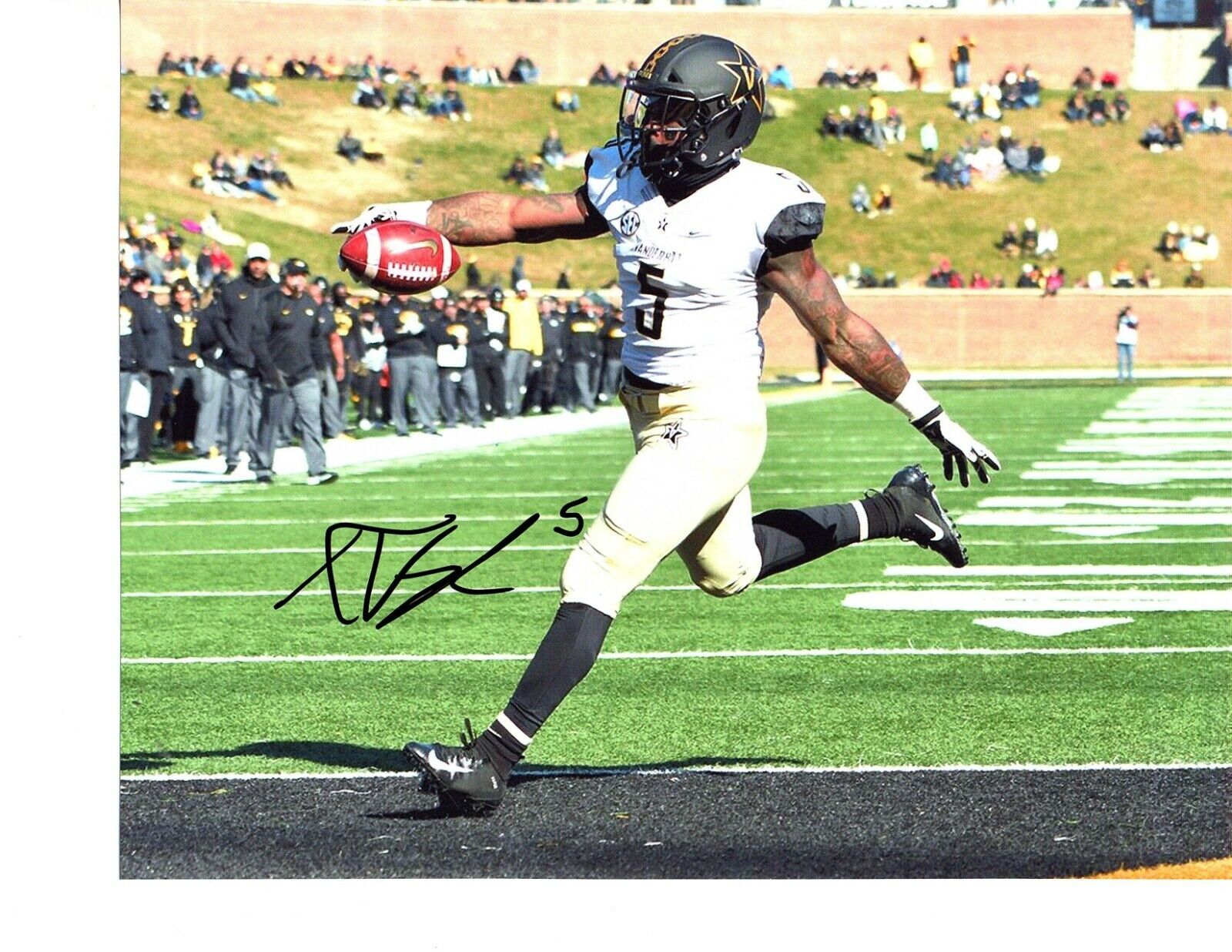 Ke'Shawn Vaughn Vanderbilt Commodores signed autographed 8x10 football Photo Poster painting e