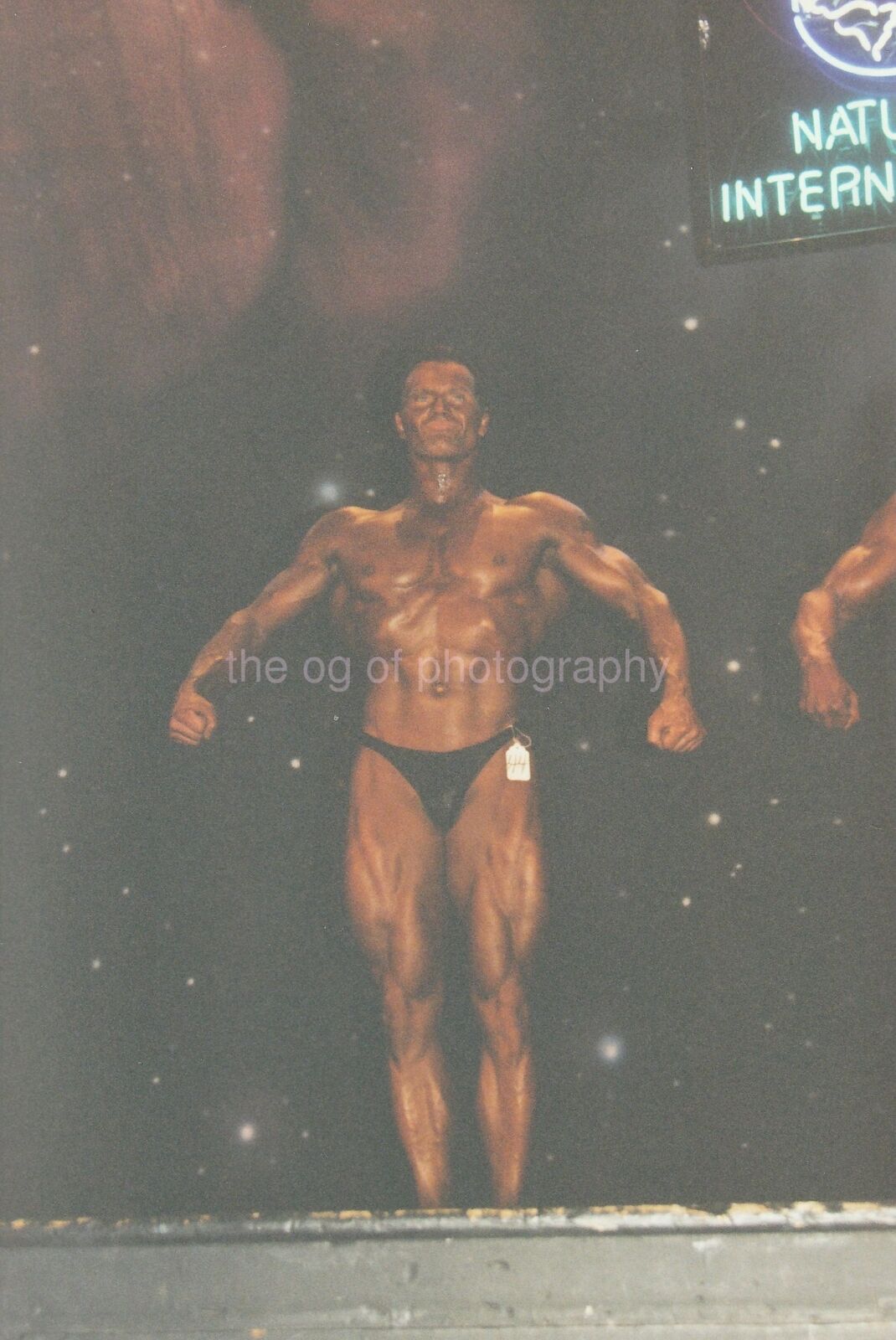 MUSCLE MAN Found Photo Poster paintinggraph Photo Poster paintingGRAPHER GENE MOZEE Bodybuilding POSER 92 11 L