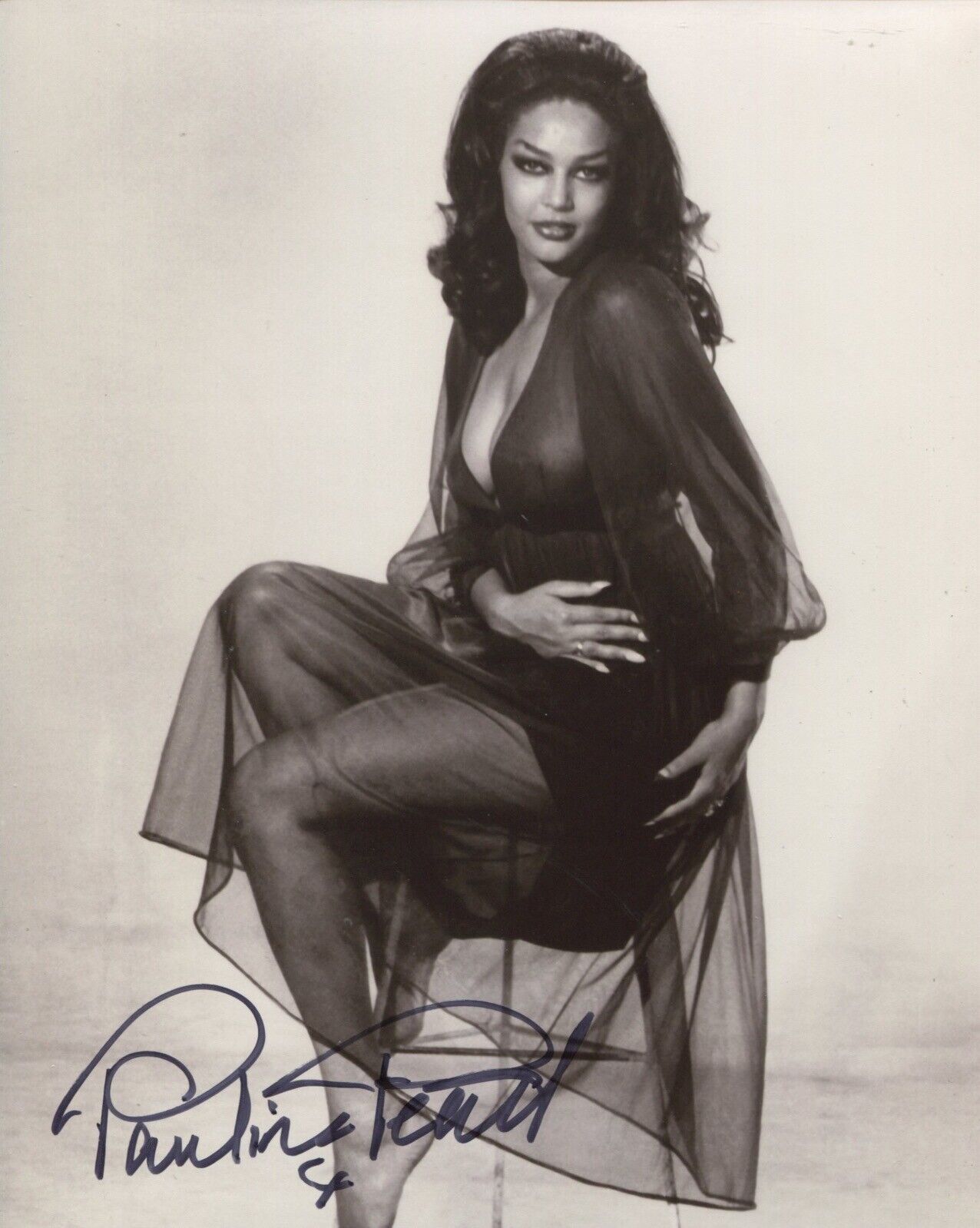 Horror movie actress Pauline Peart signed 8x10 Photo Poster painting - UACC DEALER