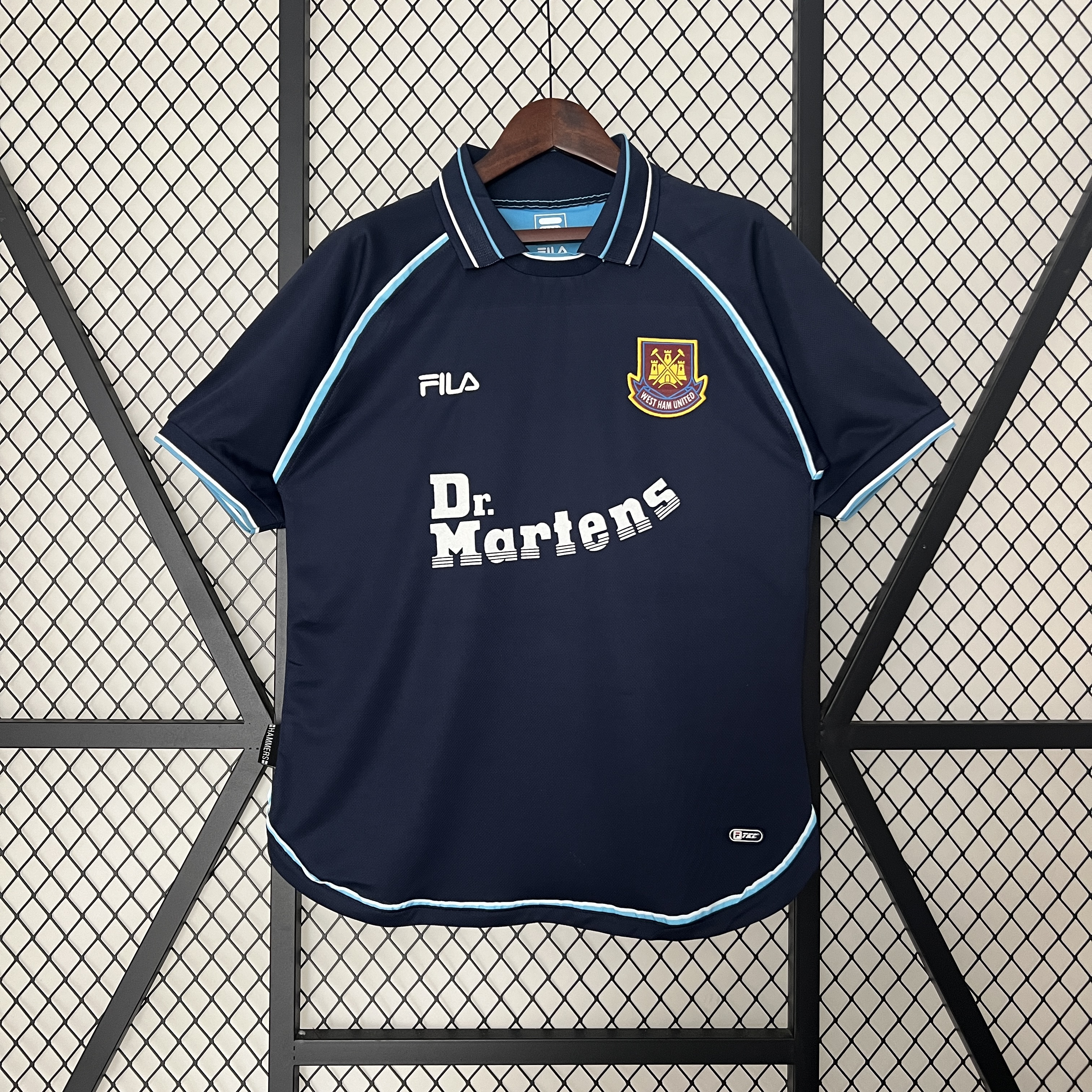 Retro West Ham United 1999-01 Third Jersey