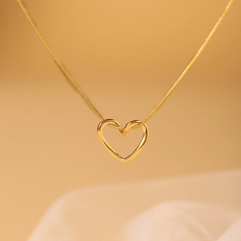 Elegant Minimalist Heart Shape 304 Stainless Steel Copper 18K Gold Plated Hollow Out Pendant Necklace